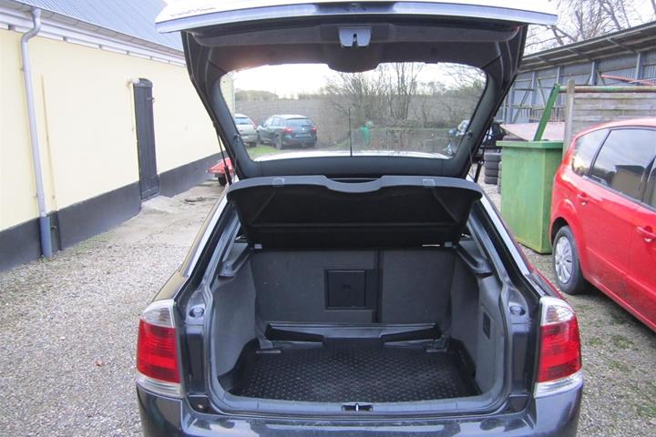 undefined Opel Vectra fra 2006