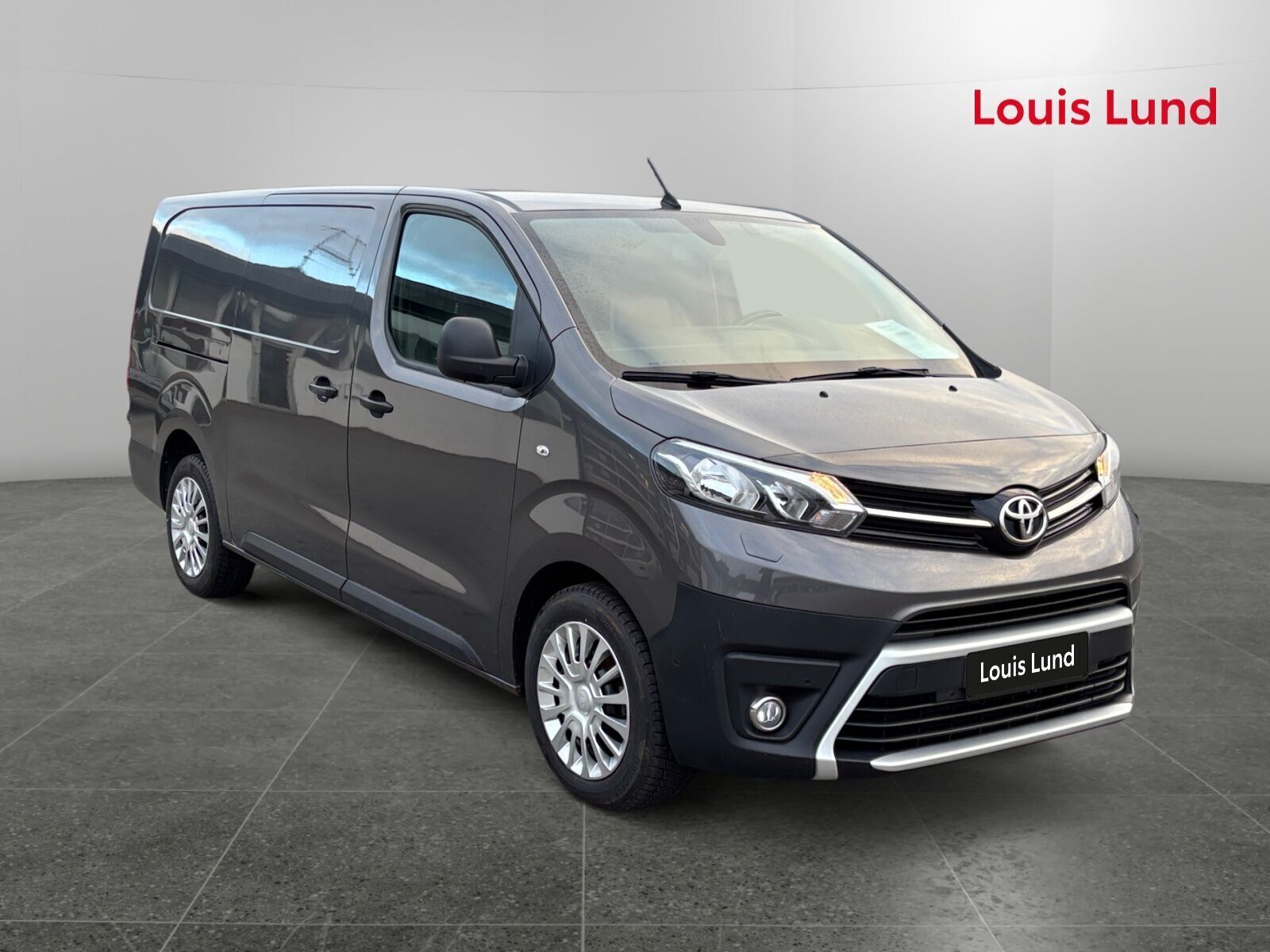 Grå Toyota ProAce fra 2020