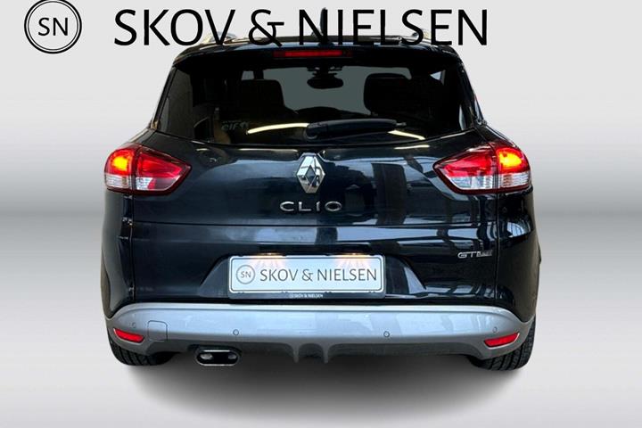 Sort Renault Clio IV fra 2017 set udefra