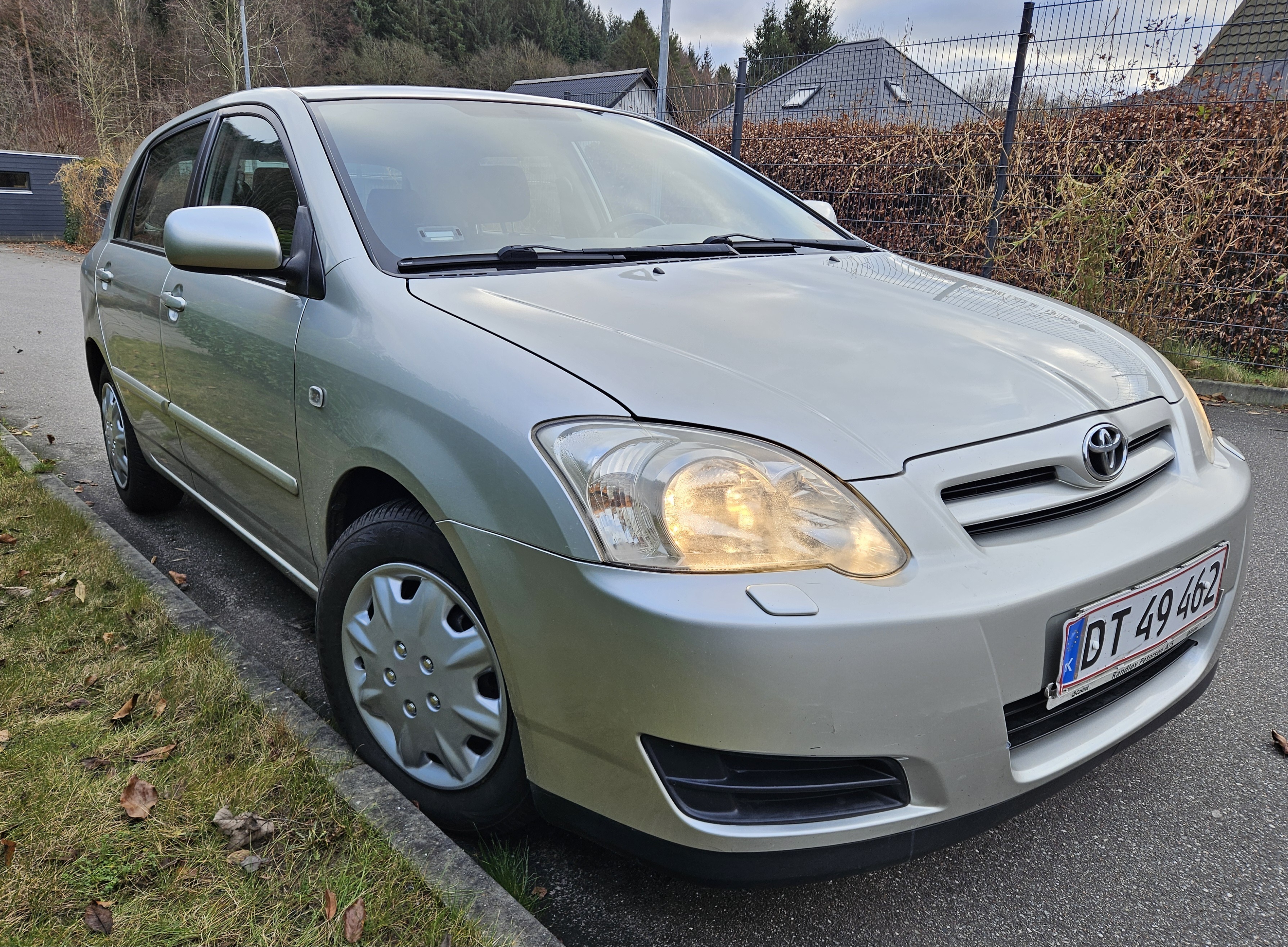 Toyota Corolla 1,6 VVT-i 5d