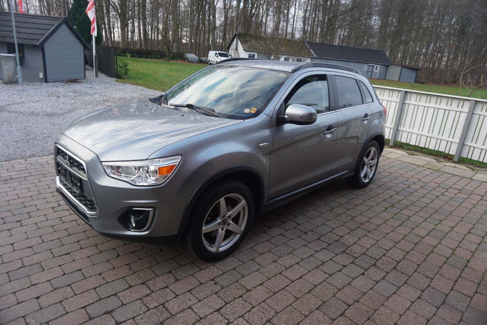 Mitsubishi ASX 1,6 Invite