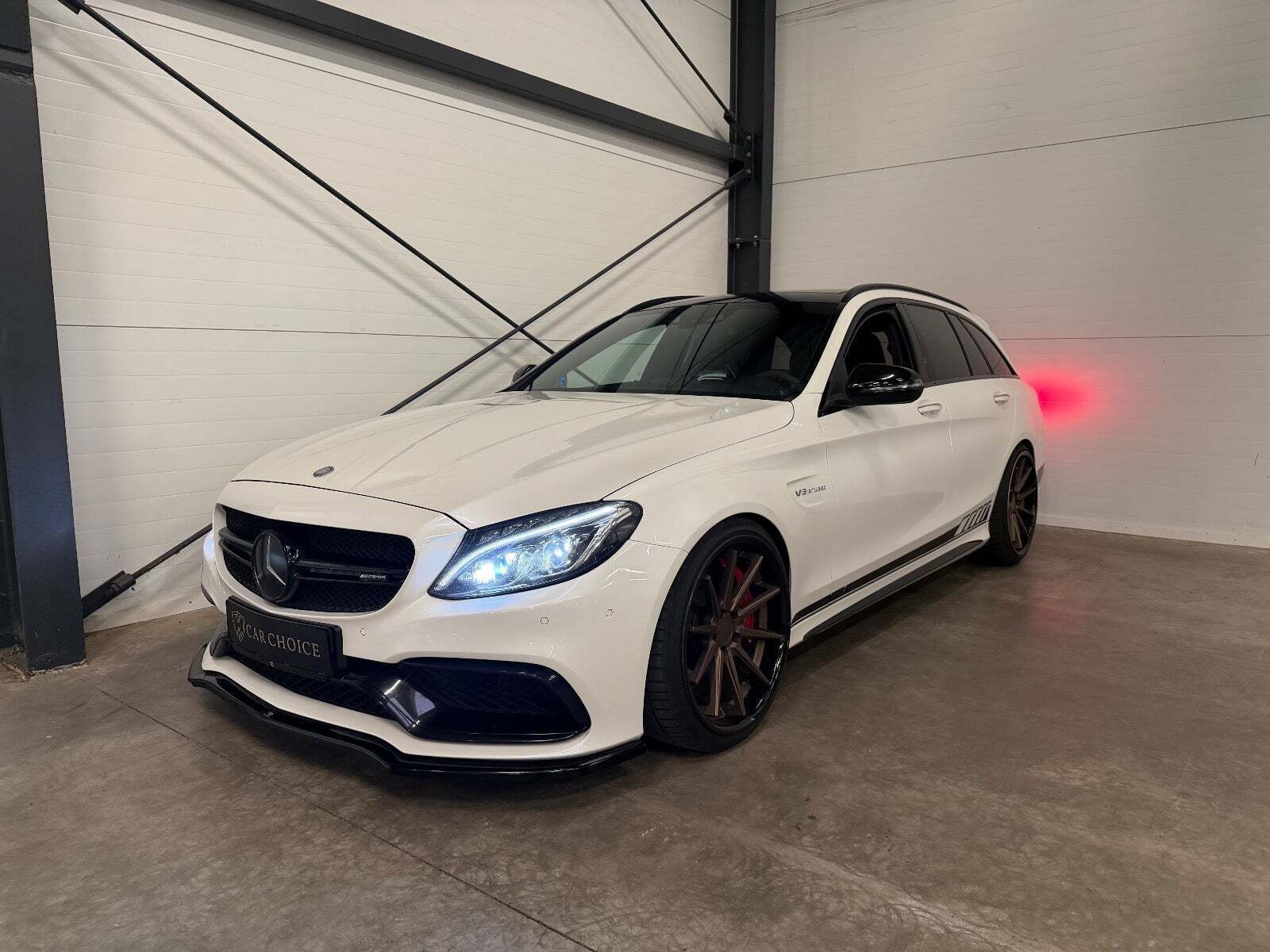 Mercedes C63 4,0 AMG S stc. aut.