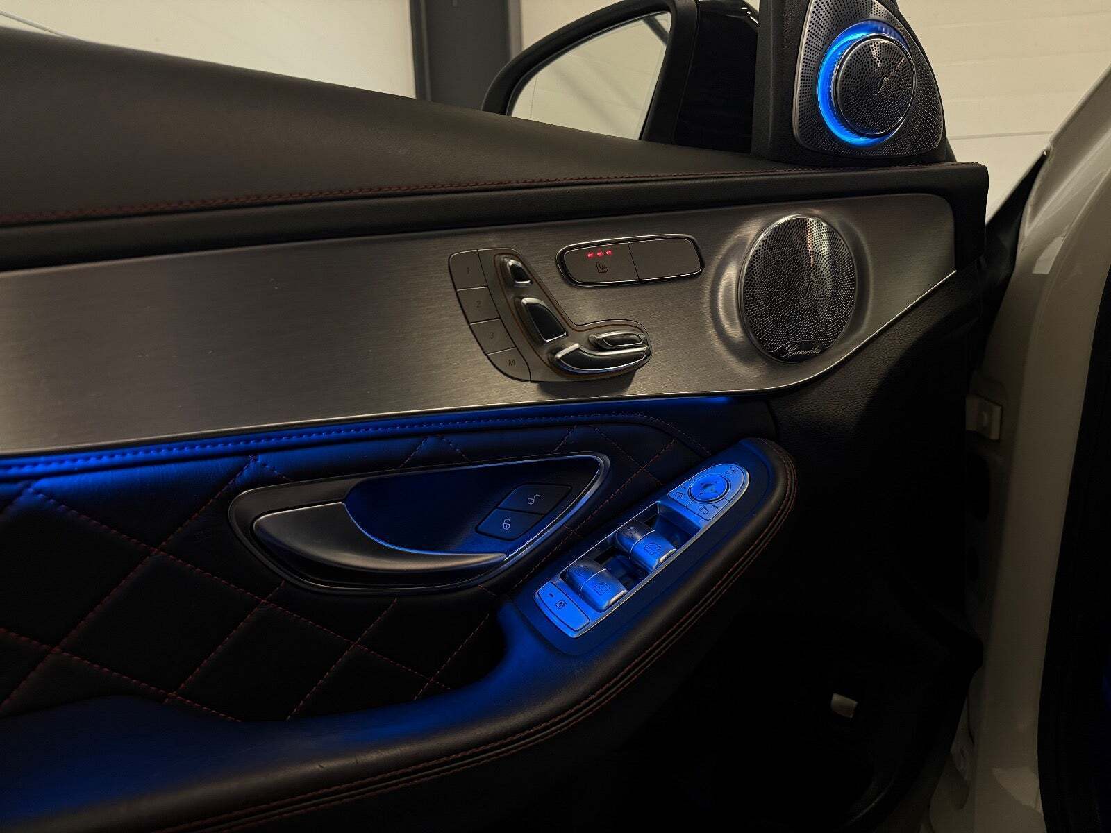 Mercedes C63 4,0 AMG S stc. aut.