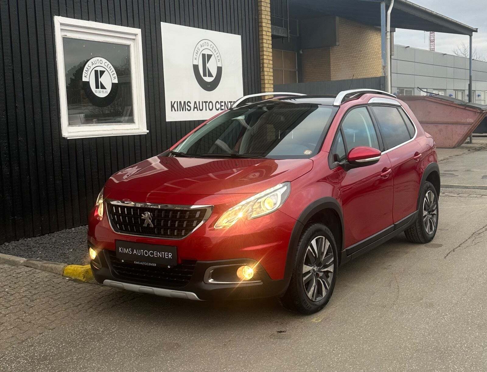 Peugeot 2008 1,2 e-THP 110 Selection Sky