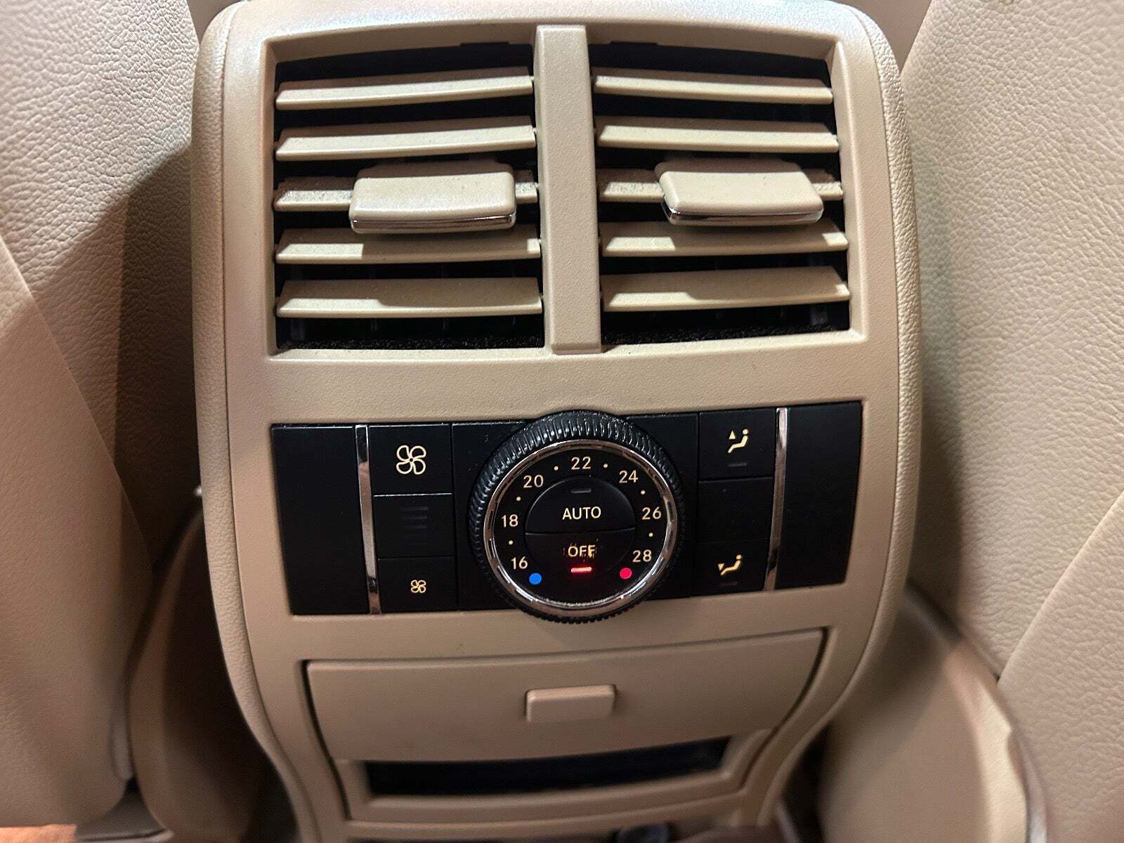 undefined Mercedes ML500 fra 2006