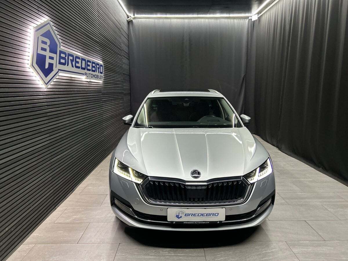 Skoda Octavia 1,4 TSi iV Sportline Combi DSG