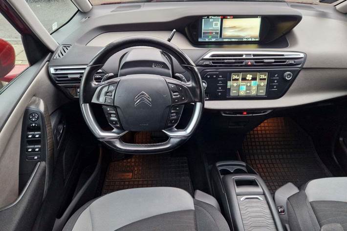 Grå Citroën Grand C4 Picasso fra 2016