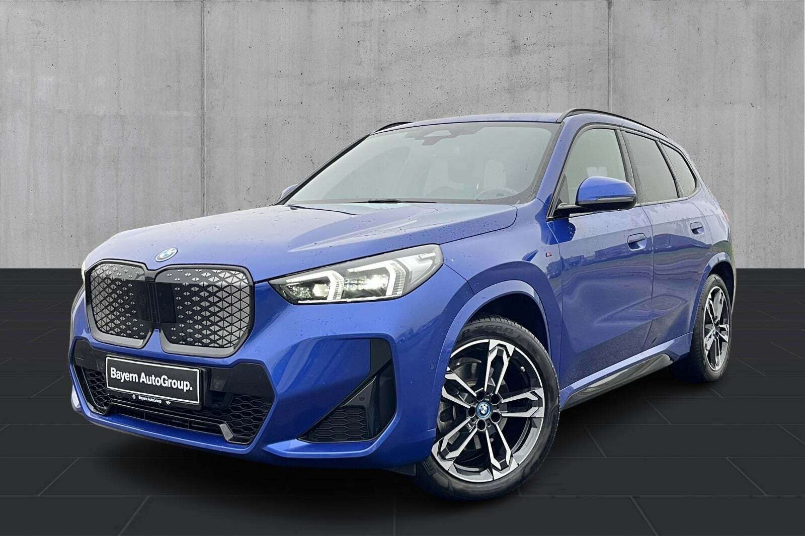 BMW iX1 xDrive30 M-Sport Premium