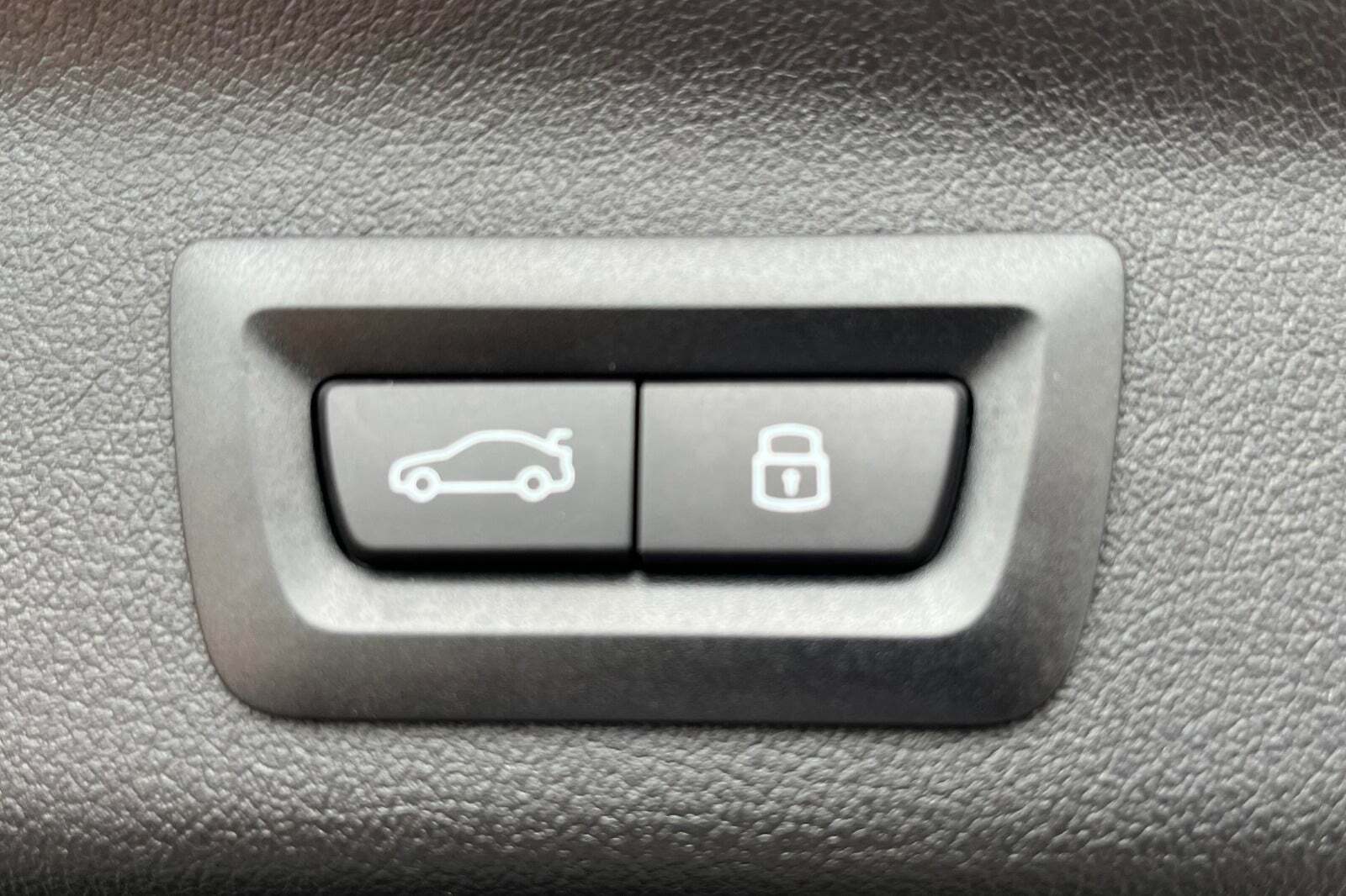 Sort BMW iX1 fra 2024