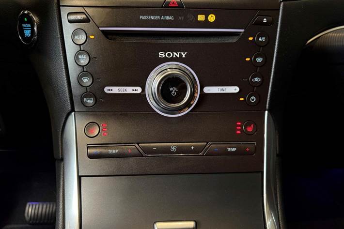 Grå Ford Galaxy fra 2020