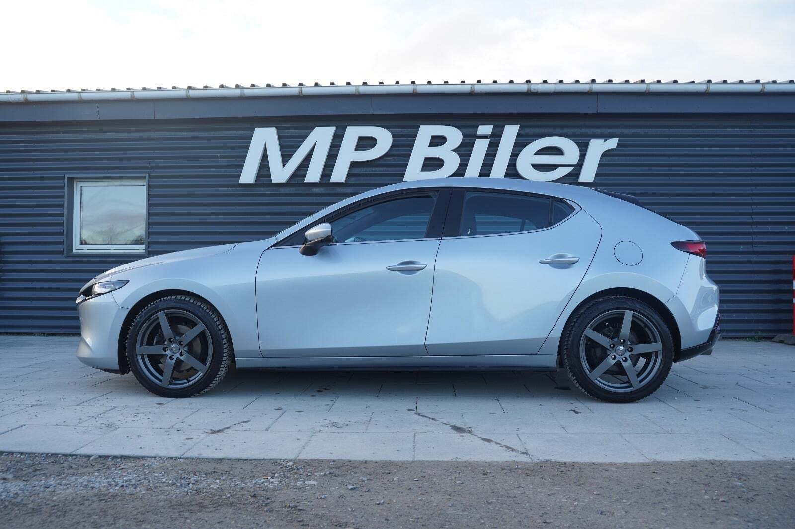 Mazda 3 2,0 e-SkyActiv-G 150 Cosmo aut.