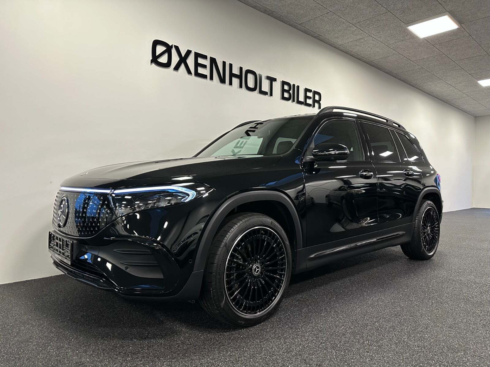 Mercedes EQB300 AMG Line 4Matic