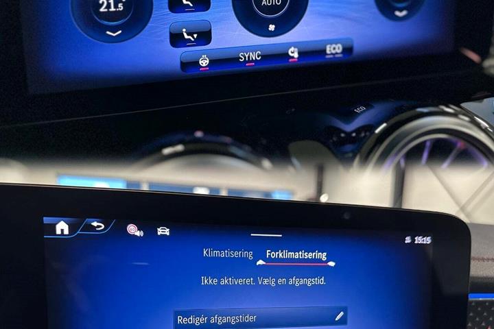 Sort Mercedes EQB300 fra 2024
