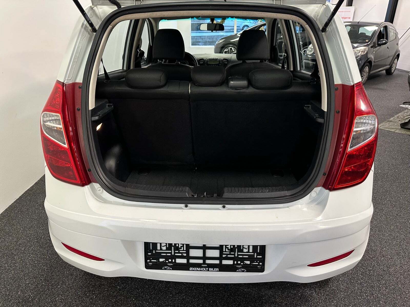 Hvid Hyundai i10 fra 2013