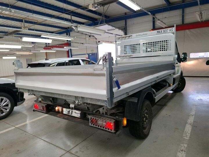 Ford E-Transit 350 L3 Chassis 68 Trend H1 RWD