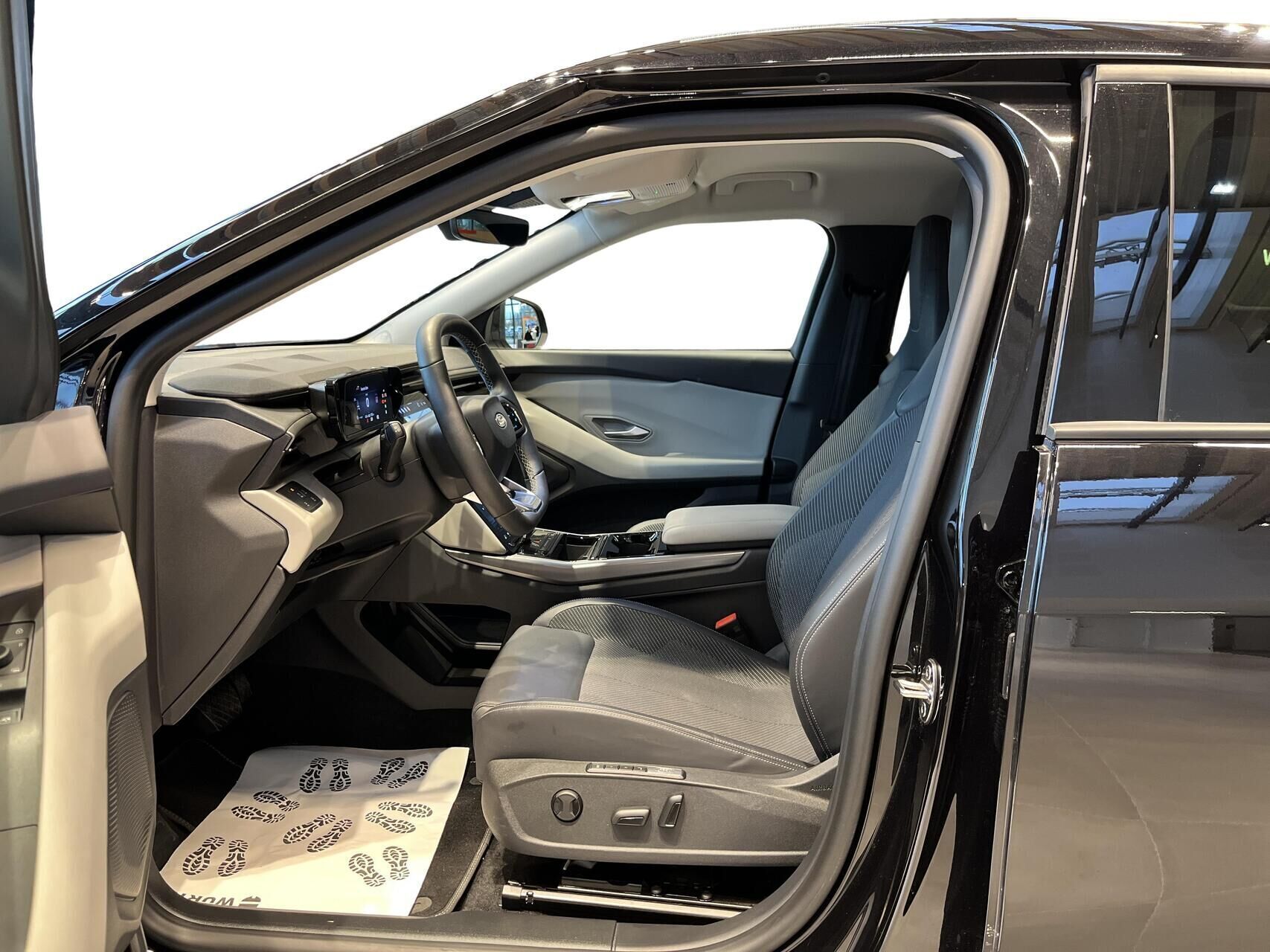 Ford Explorer EL UR Select RWD 286HK 5d Aut.