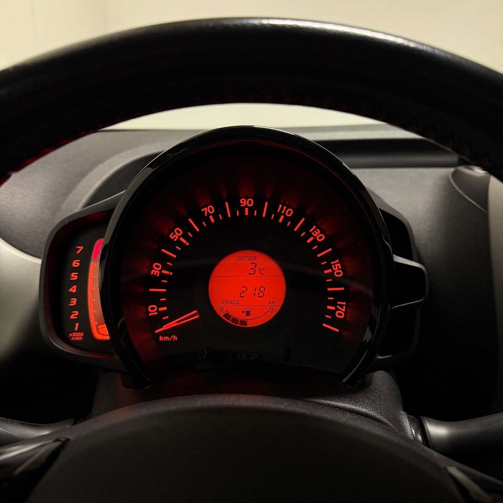 Sølv Toyota Aygo fra 2015