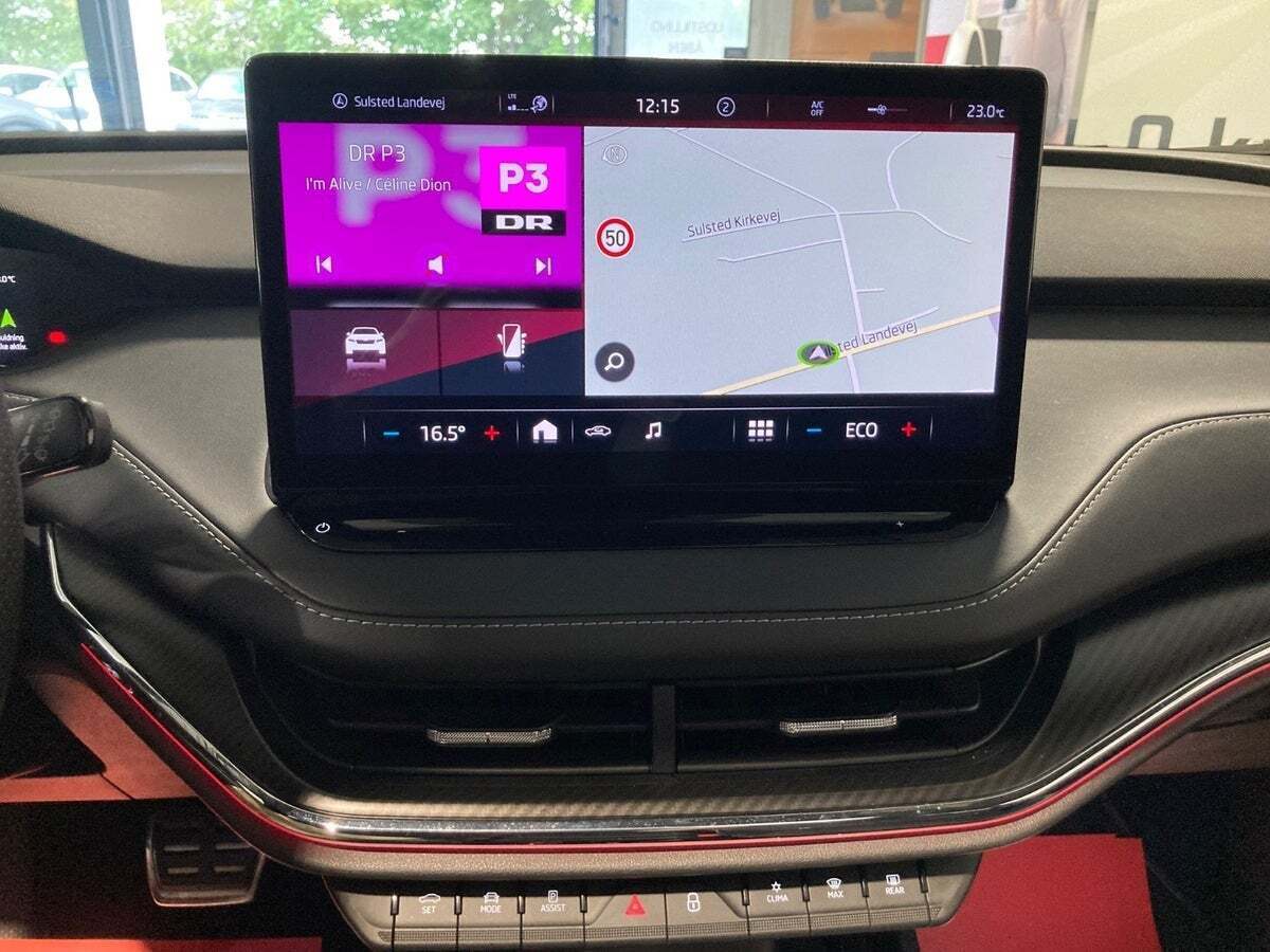 Grå Skoda Enyaq fra 2022