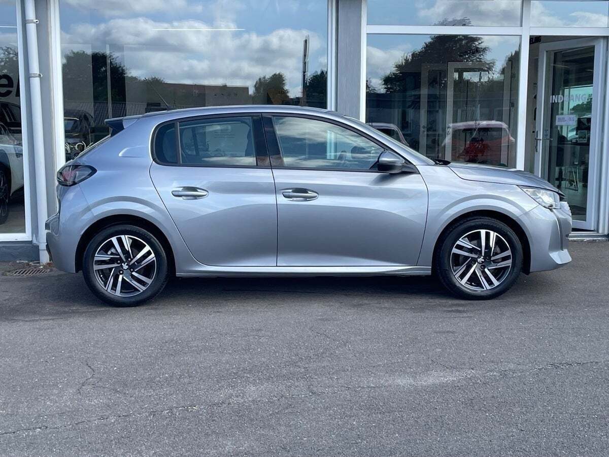 Peugeot 208 1,2 PureTech 100 Allure