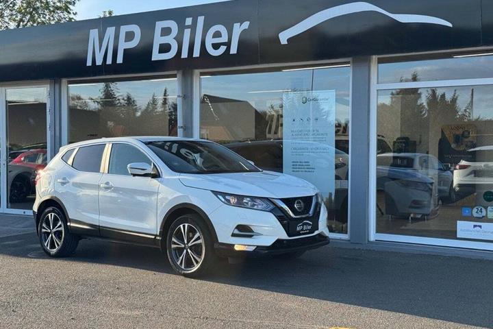 Hvid Nissan Qashqai fra 2020