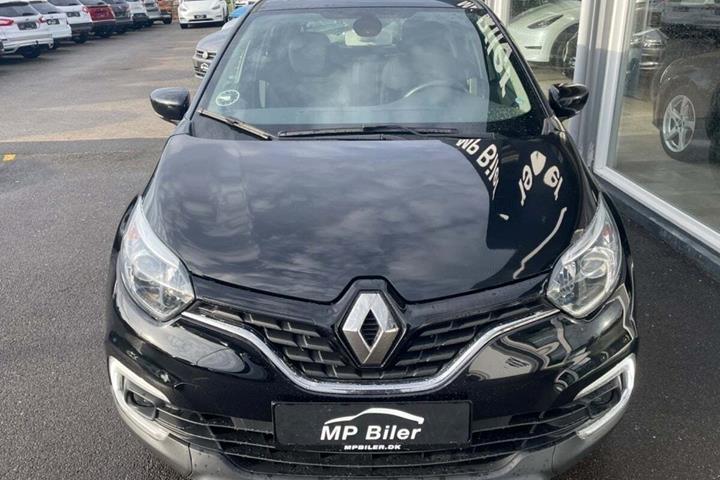 Sort Renault Captur fra 2018