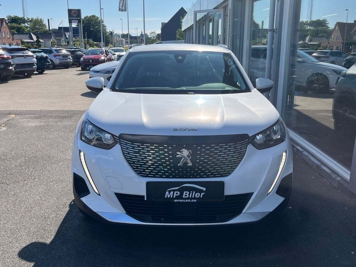 Hvid Peugeot 2008 fra 2020