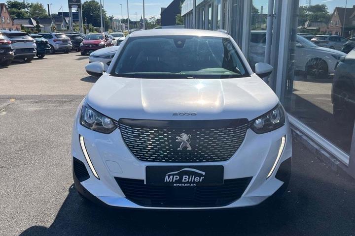 Hvid Peugeot 2008 fra 2020