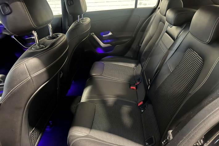 Sort Mercedes A200 fra 2019