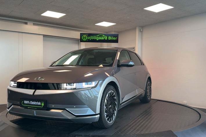 Brun Hyundai Ioniq 5 fra 2021 set udefra