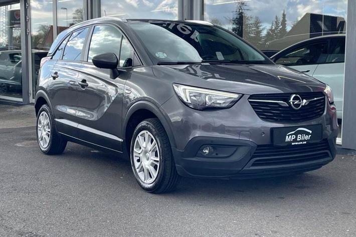 Grå Opel Crossland X fra 2019