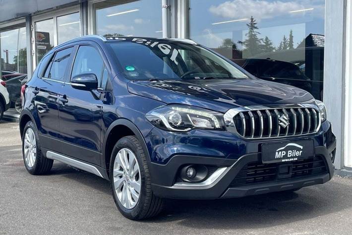 Blå Suzuki S-Cross fra 2021