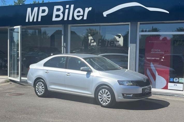 Sølv Skoda Rapid fra 2018