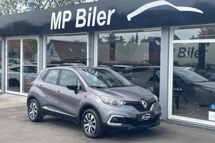 Grå Renault Captur fra 2019