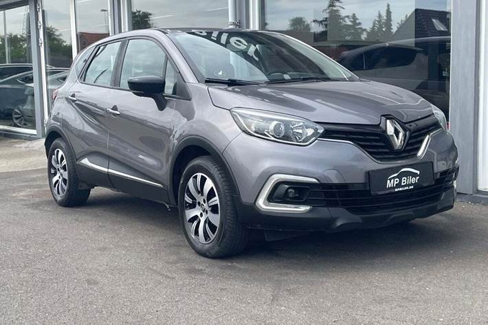 Grå Renault Captur fra 2019