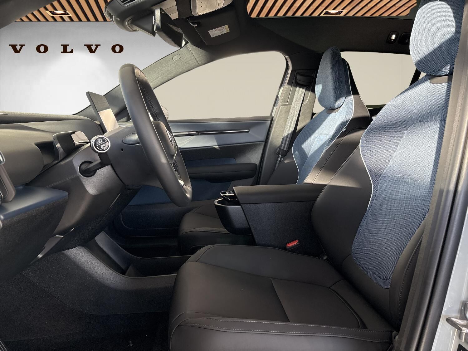 Volvo EX30 Extended Range Ultra