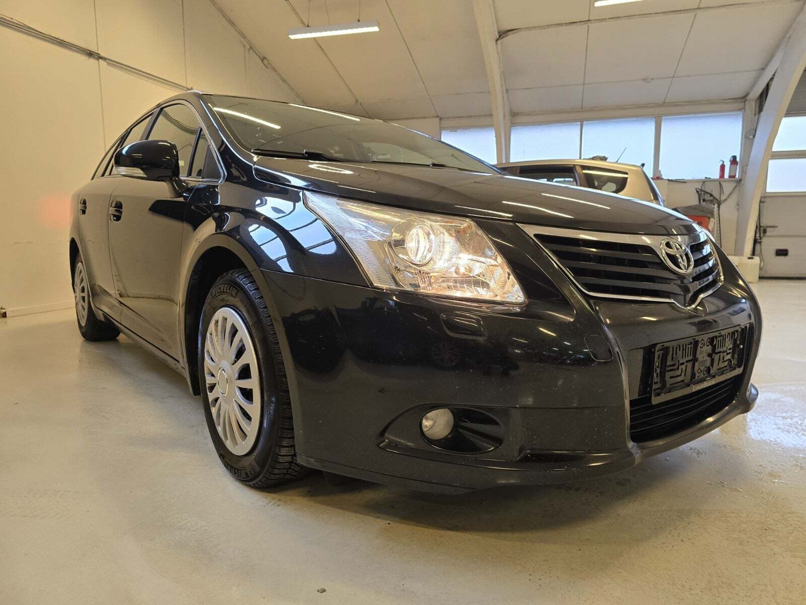 Toyota Avensis 1,8 VVT-i T2 stc. E-CVT