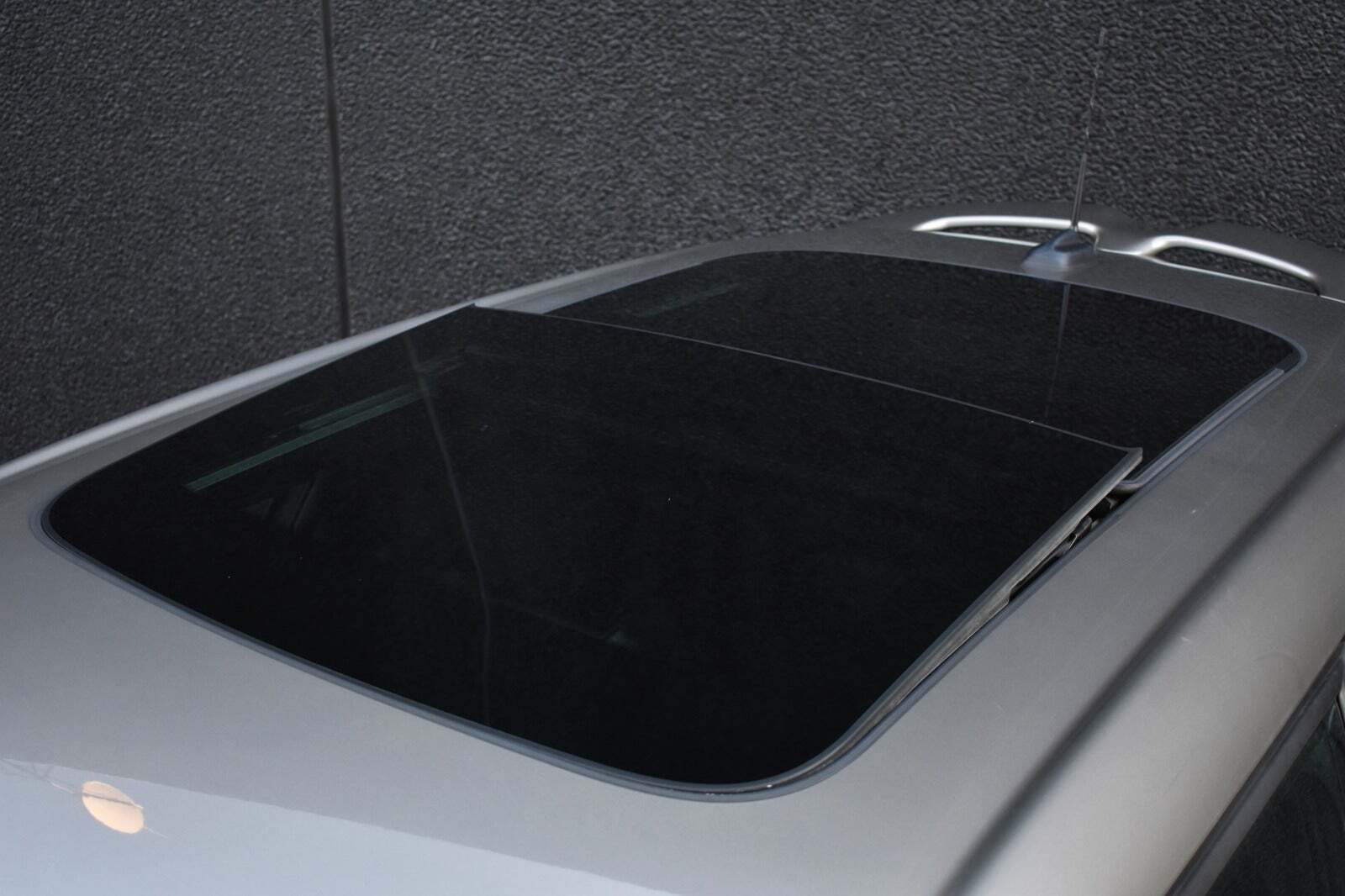 Beige Mini Cooper S fra 2016