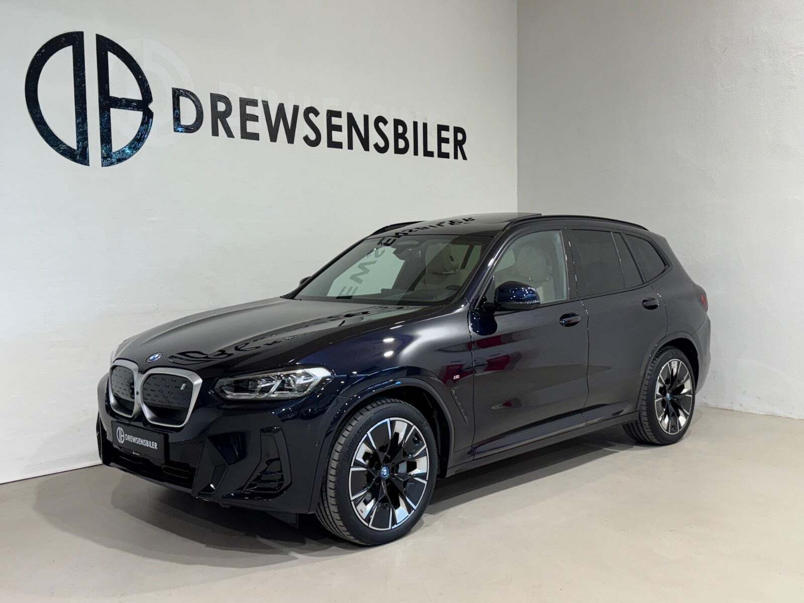 BMW iX3 Charged Plus M-Sport