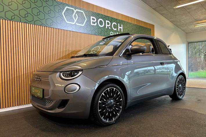 Grå Fiat 500e fra 2020 set udefra