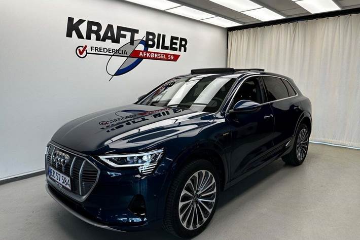 Blå Audi e-tron fra 2021