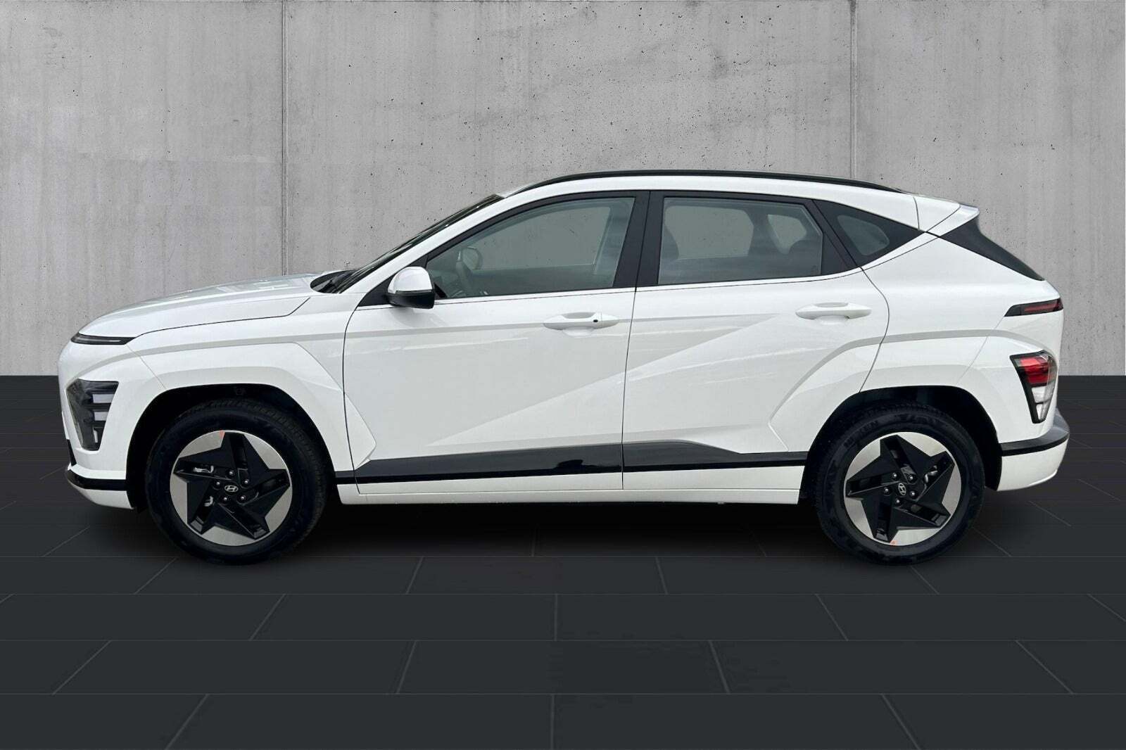 Hyundai Kona 65 EV Essential Van