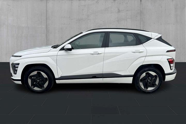 Hvid Hyundai Kona fra 2025
