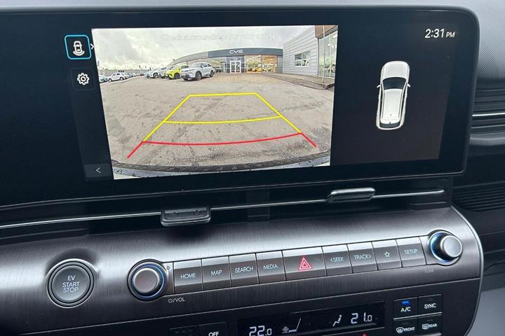 Hvid Hyundai Kona fra 2025
