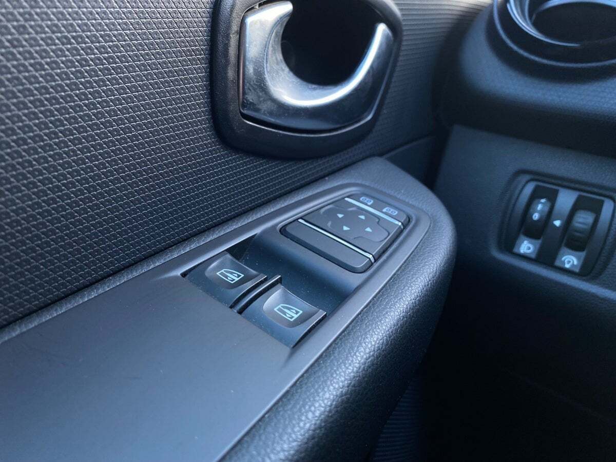 Hvid Renault Clio IV fra 2017