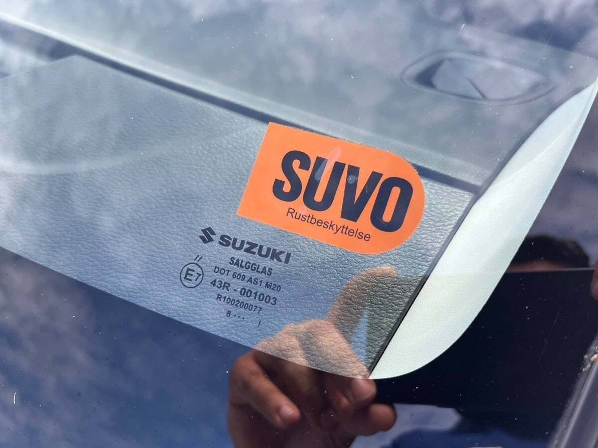 Hvid Suzuki Vitara fra 2020