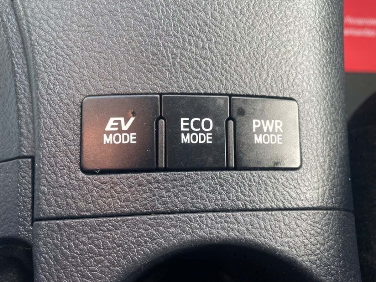 Sort Toyota Auris fra 2016