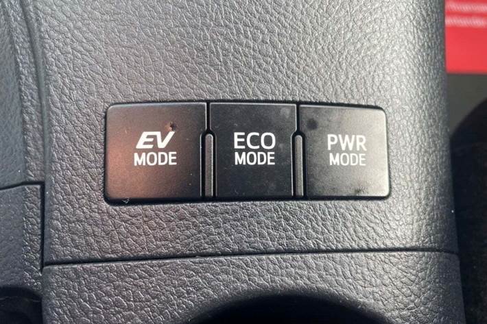 Sort Toyota Auris fra 2016