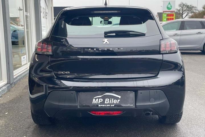 Sort Peugeot 208 fra 2020