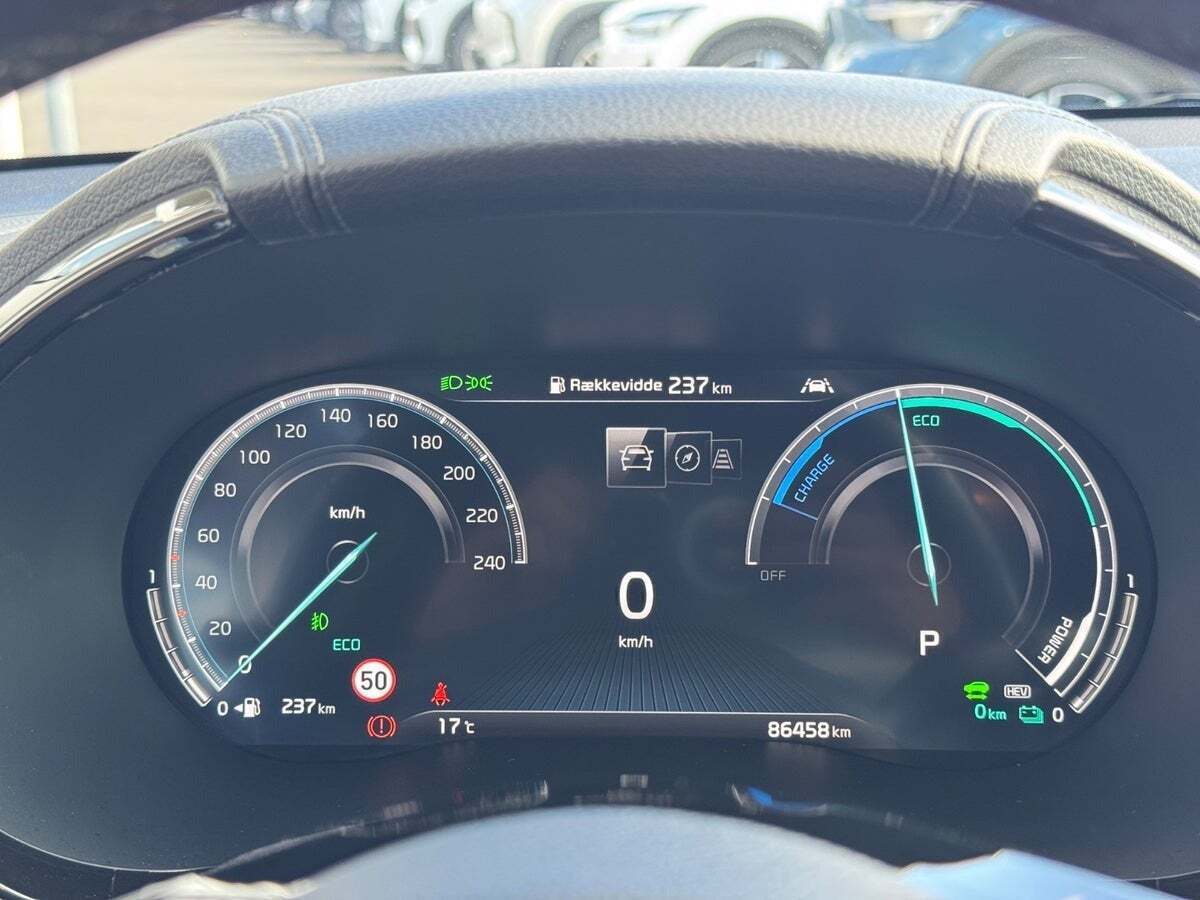 Blå Kia XCeed fra 2021