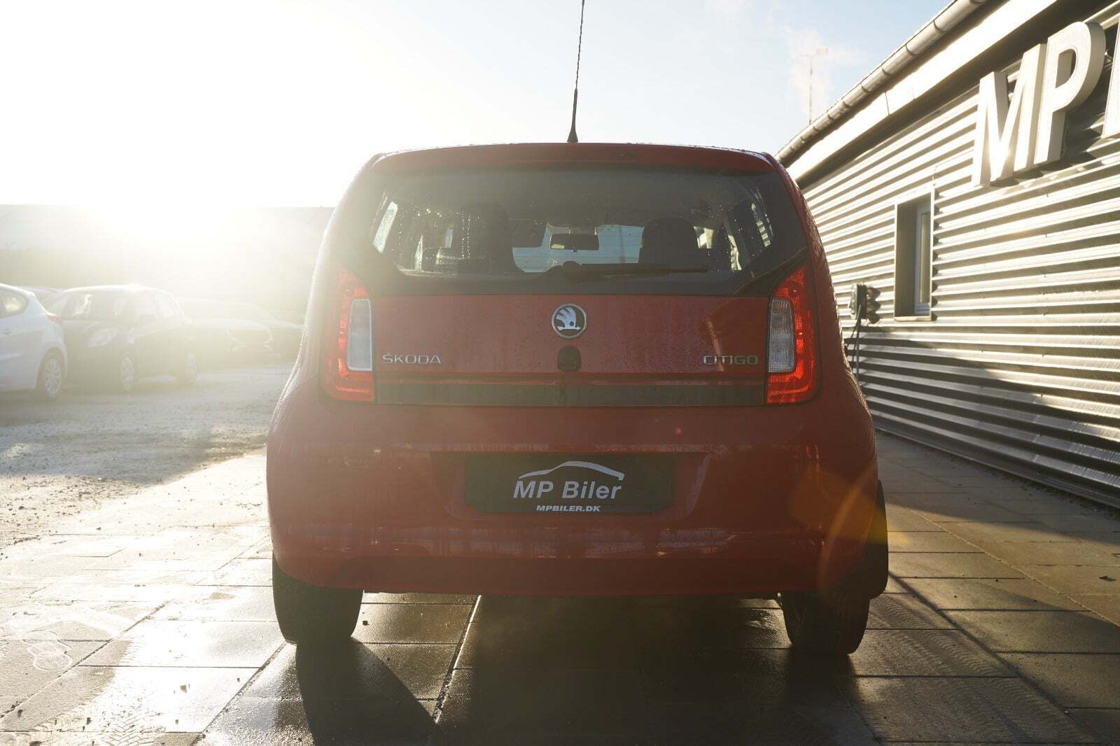 Rød Skoda Citigo fra 2013